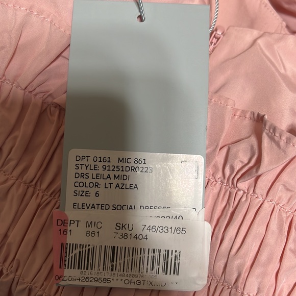 NWT ANTONIO MELANI Leila Sweetheart Neck Taffeta Smocked Tiered Midi Dress - Picture 7 of 9